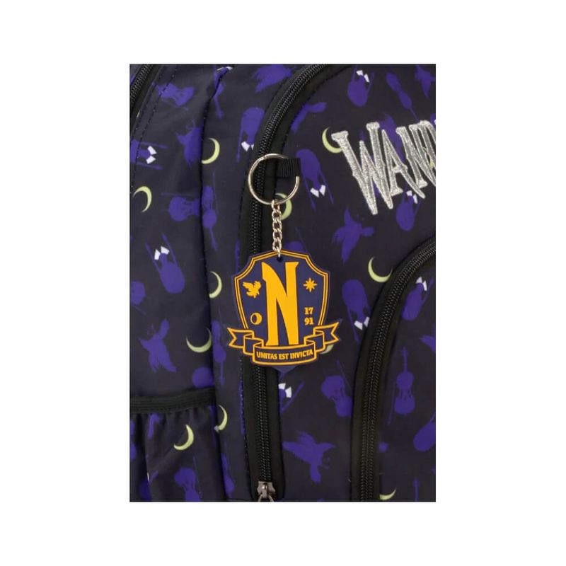 mochila-cporta-laptop-preto-wandinha-03